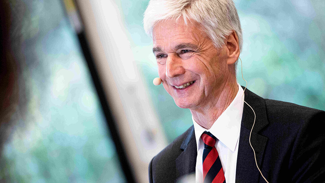 Prof. Dr. Eckhart Uhlmann im Gespräch bei der Aufnahme des LNDW-Podcasts im Zuse-Institut Berlin, Foto: rbb/Gundula Krause 2020